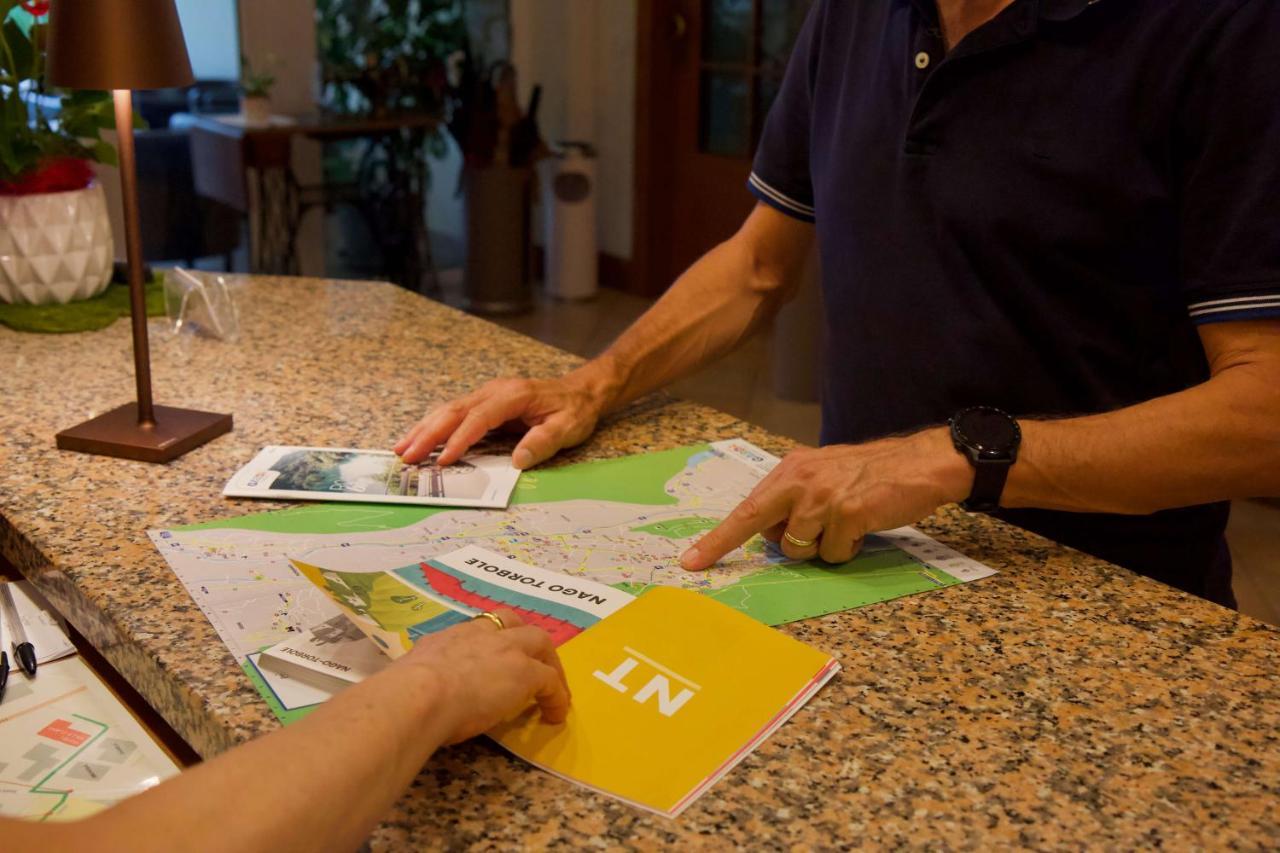 Hotel Villa Clara Torbole Sul Garda Kültér fotó