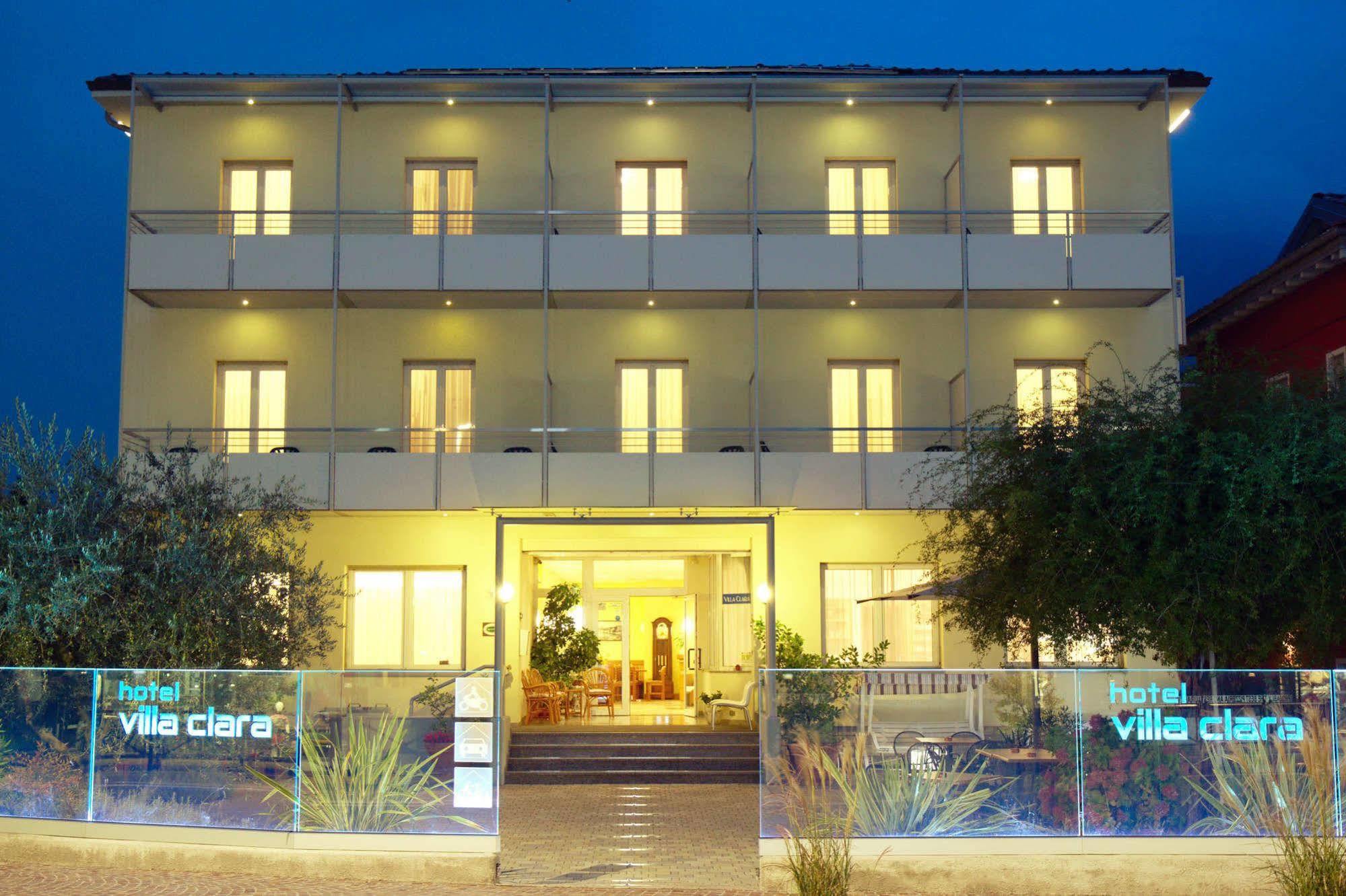 Hotel Villa Clara Torbole Sul Garda Kültér fotó